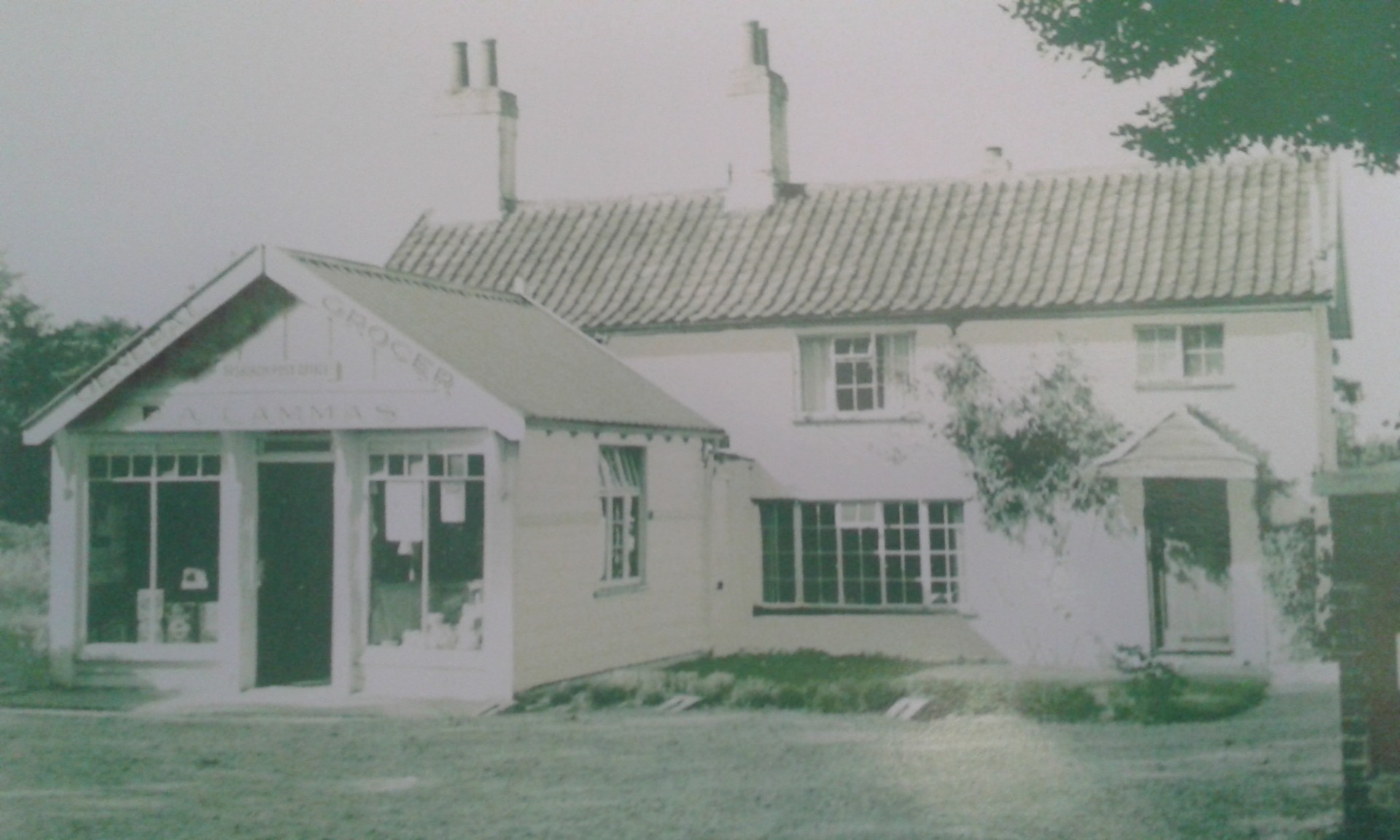Commerce House, Low Road as a shop and post office